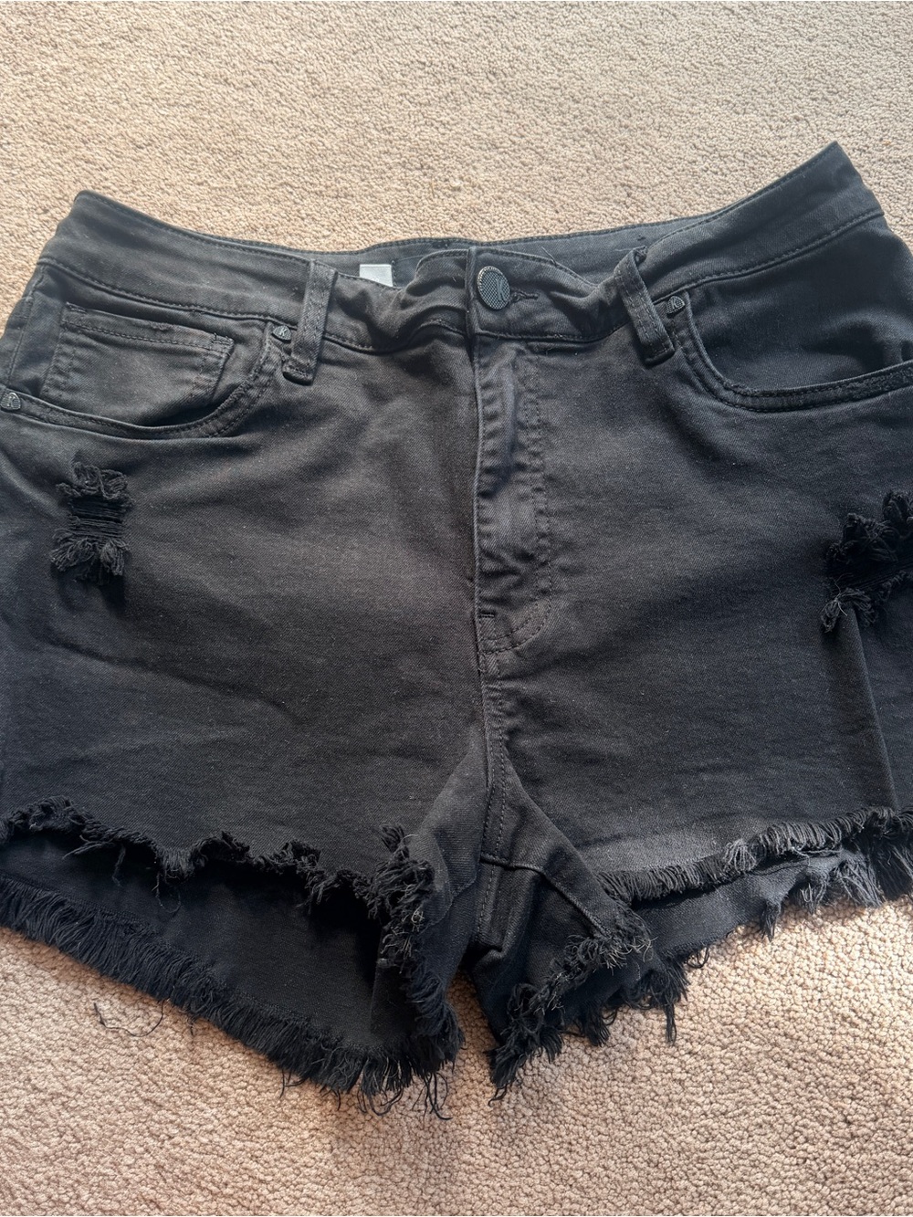 Kut from the Kloth black cut off denim
Jean shorts sz 10